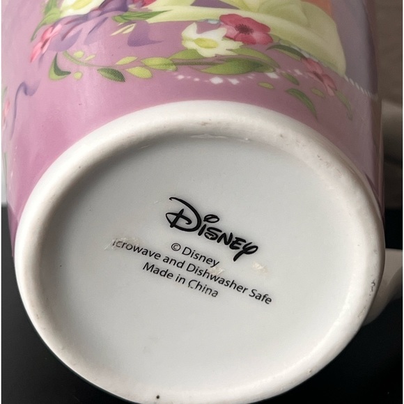 Disney The Princess Tiana & The Frog Coffee Mug - Picture 3 of 5